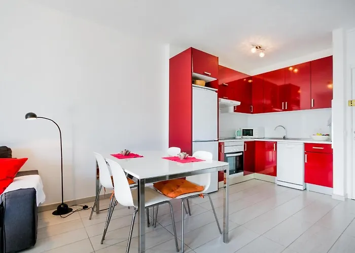 Apartmán 1215 Cozy With Pool, Wifi Sea View