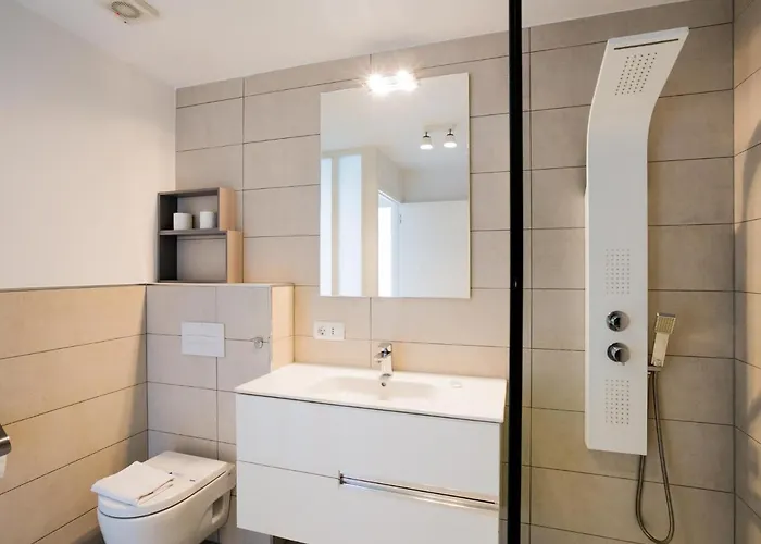 Lägenhet 1215 Cozy With Pool, Wifi Sea View *